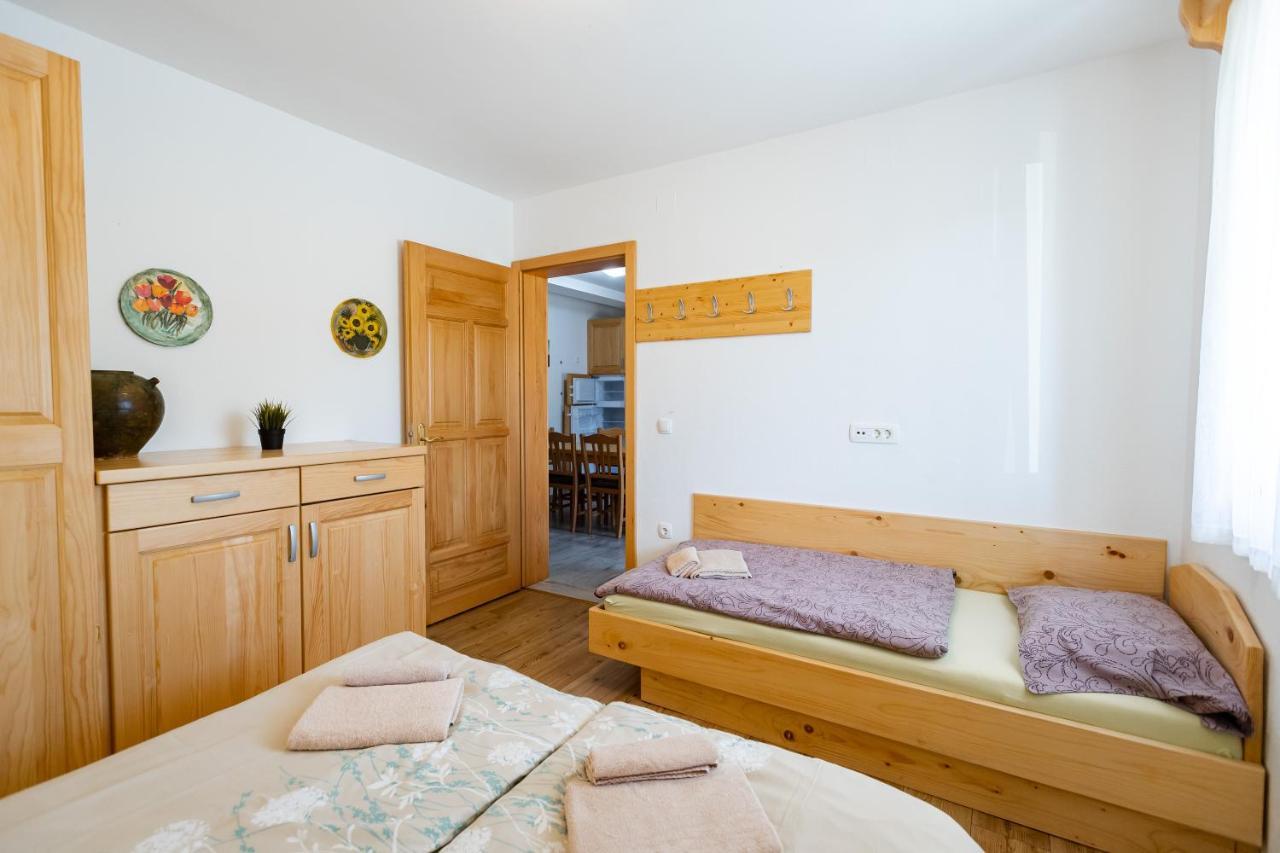 Lahinja & Kolpa River Apartments Metlika Luaran gambar